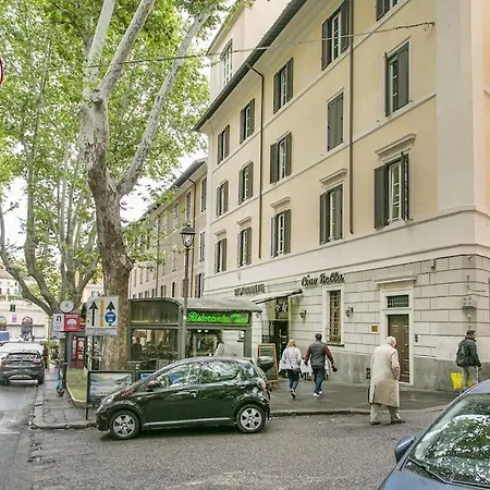 C M Via Veneto Sweet * Rome