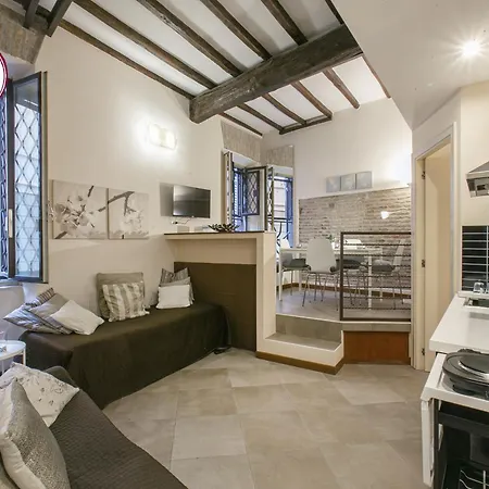 C M Via Veneto Sweet Апартаменты